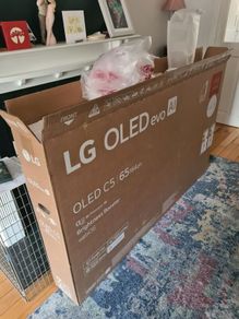 Brand new LG OLED 65C5 TV in box