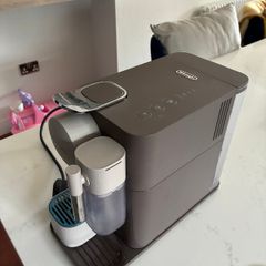 Delonghi Nespresso Lattissima One