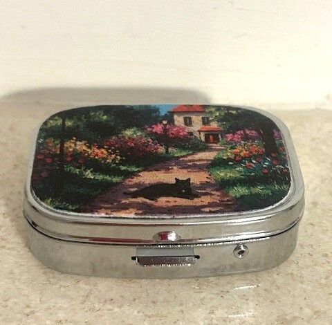 Cat Pill Box