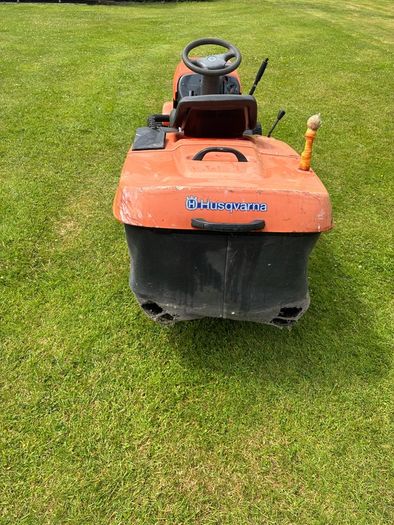 ride on lawnmower