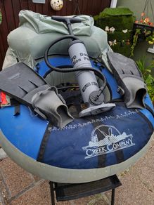 fishing tube with flippers and pump