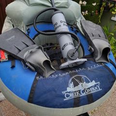fishing tube with flippers and pump