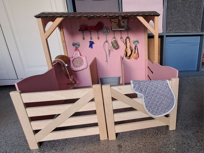 Our Generation Horse Stable