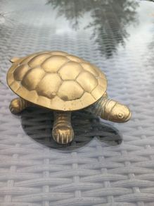 Brass turtle with lid, trinket or jewellery box, D18 post 7e