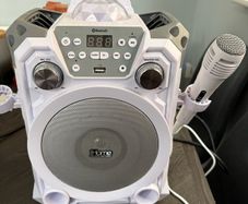 iHome Karaoke Machine