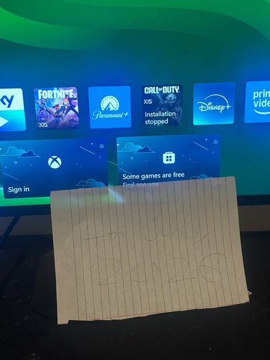 Xbox Series S 512GB - Complete Setup (Controller & All Cables)