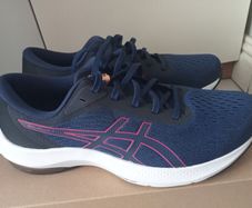 New Asics Runners UK 9
