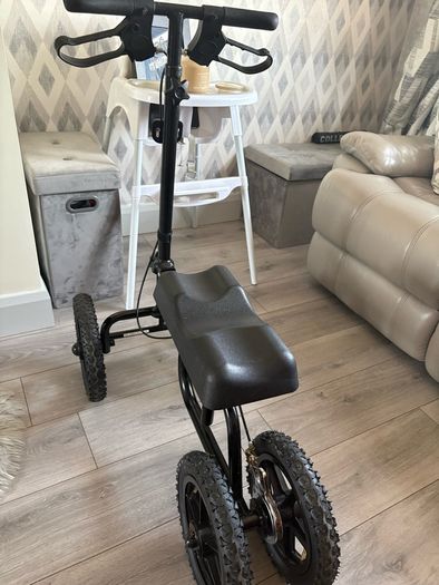 Knee Walker (knee scooter)