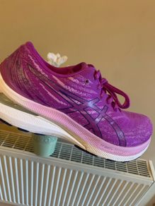 asics gel  size 6 collection or postage