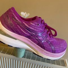 asics gel  size 6 collection or postage