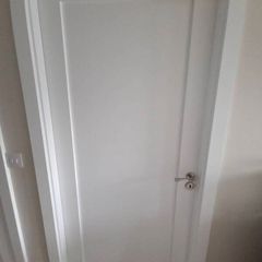Shaker Door