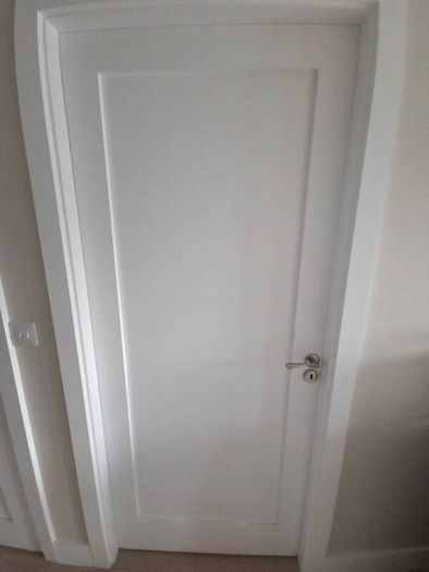 Shaker Door