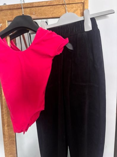 Bundle of girls clothes age 7-8