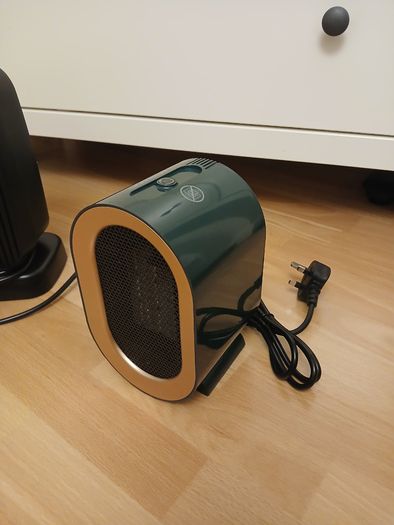 NEW 2 x small heaters NEW