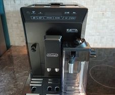 Delonghi Eletta Cappuccino Machine