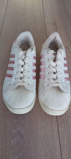 Girls Adidas UK4
