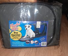 pet carrier (small/medium)