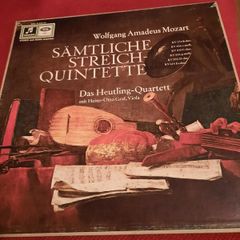 WOLFGANG AMADEUS MOZART - Complete String Quintets (Samtliche Streich-quintette) - 3 LP boxset from approx. mid-60s