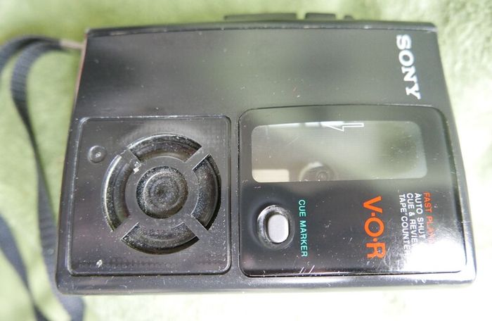 Vintage Sony Tcm-s68v S 68 V portable cassettes Recorder V-O-R Walkman Tested