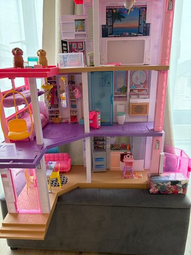 Barbie house