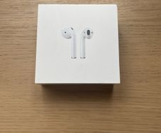 Apple AirPods 2nd Gen