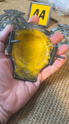 4 Vintage AA Badges
