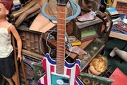 Guitar Cd/Radio Player