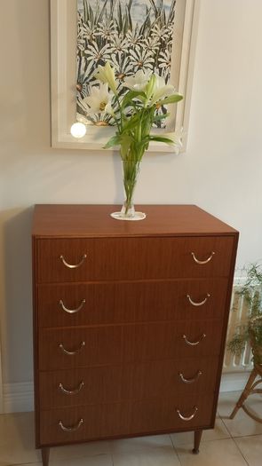 Mid Century Vintage Meredew Chest of Drawers