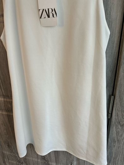 BNWT Zara Dress - M