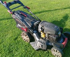 Lawnmower
