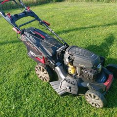 Lawnmower