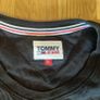 Tommy Hilfiger T-shirt (XL) Image 3