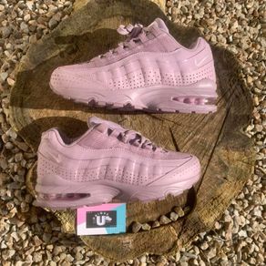 Premium Nike Air Max 95 Purple