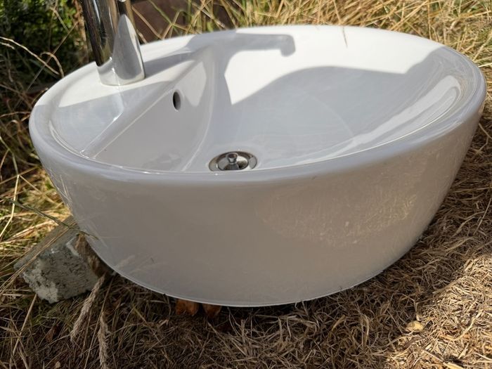 Bathroom Sink and Mixer Tap