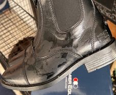 Kids horse riding boots size 1
