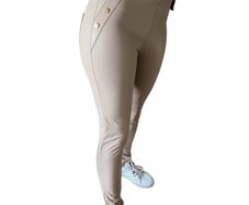 Women's Modeling Leggings