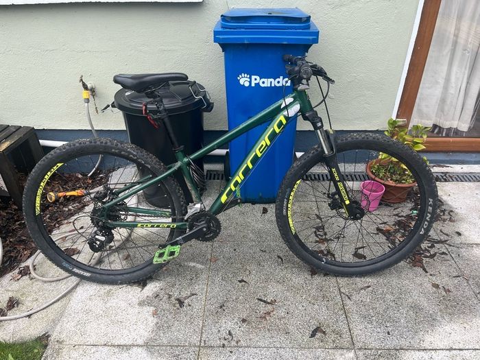 Carrera vengeance 27.5 bike