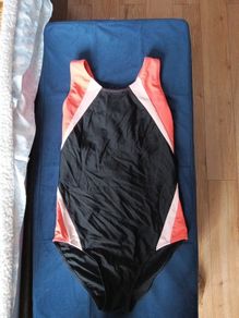 girls swim suit