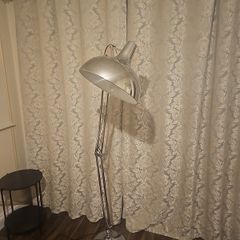standing lamp