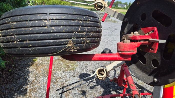 Pottinger tedder wheel wanted