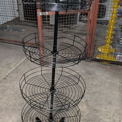 Shop display spinner