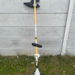 Ryobi 30cc Brush Cutter.