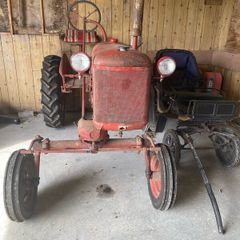 Farmall Cub International Tractor