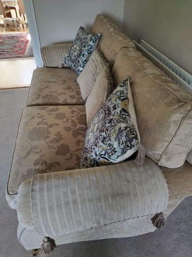 sofa set x3
