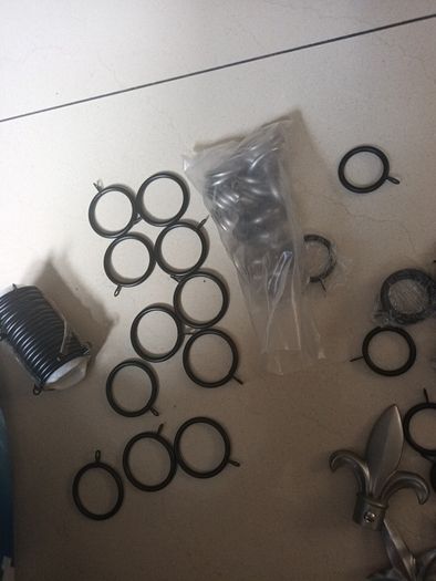 Mixed Bundle  Of  Black & Silvet Metal  Curtain  Rings. Size.