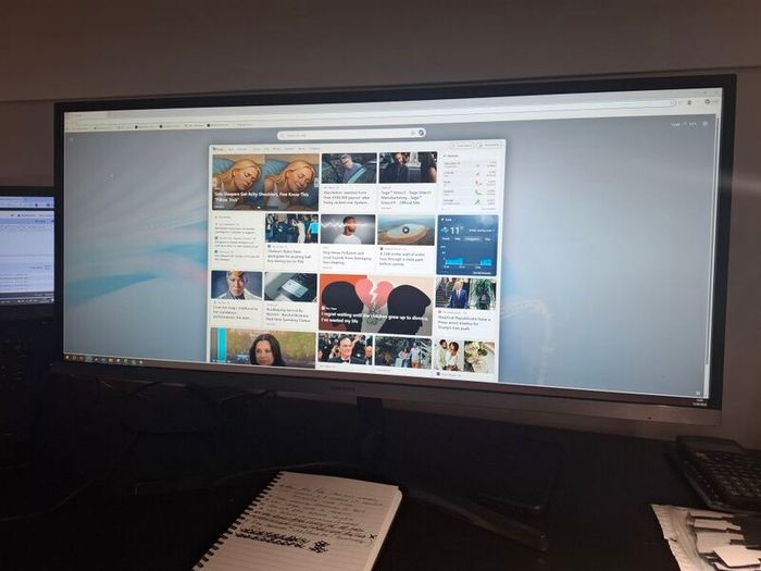 34 inch samsung  widescreen monitor