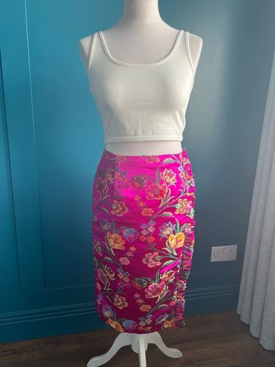 Oriental skirt. Size S
