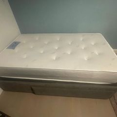 Small Double bed ( 4-foot or 190x120). LIKE NEW.
