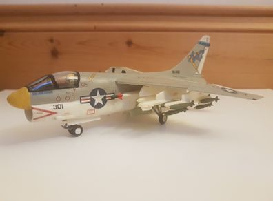Built 1/72 Airfix Vought A-7E Corsair II USN US Navy Italeri Revell