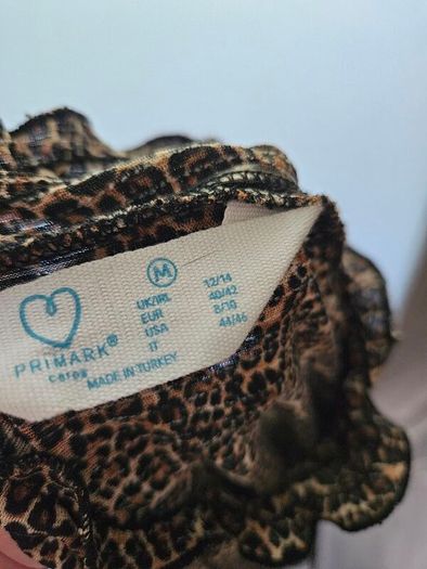 Leopard print top